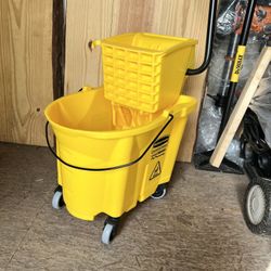 Rubbermaid Wave Brake