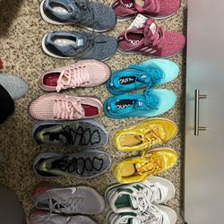 NikeWomen shoes barely used