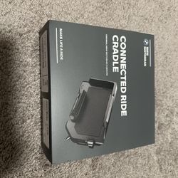 BMW Motorrad ConnectedRide Cradle | BMW Motorrad