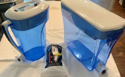 ZeroWater 10 Cup Pitcher & 30 cup ready pour water filtering dispensers