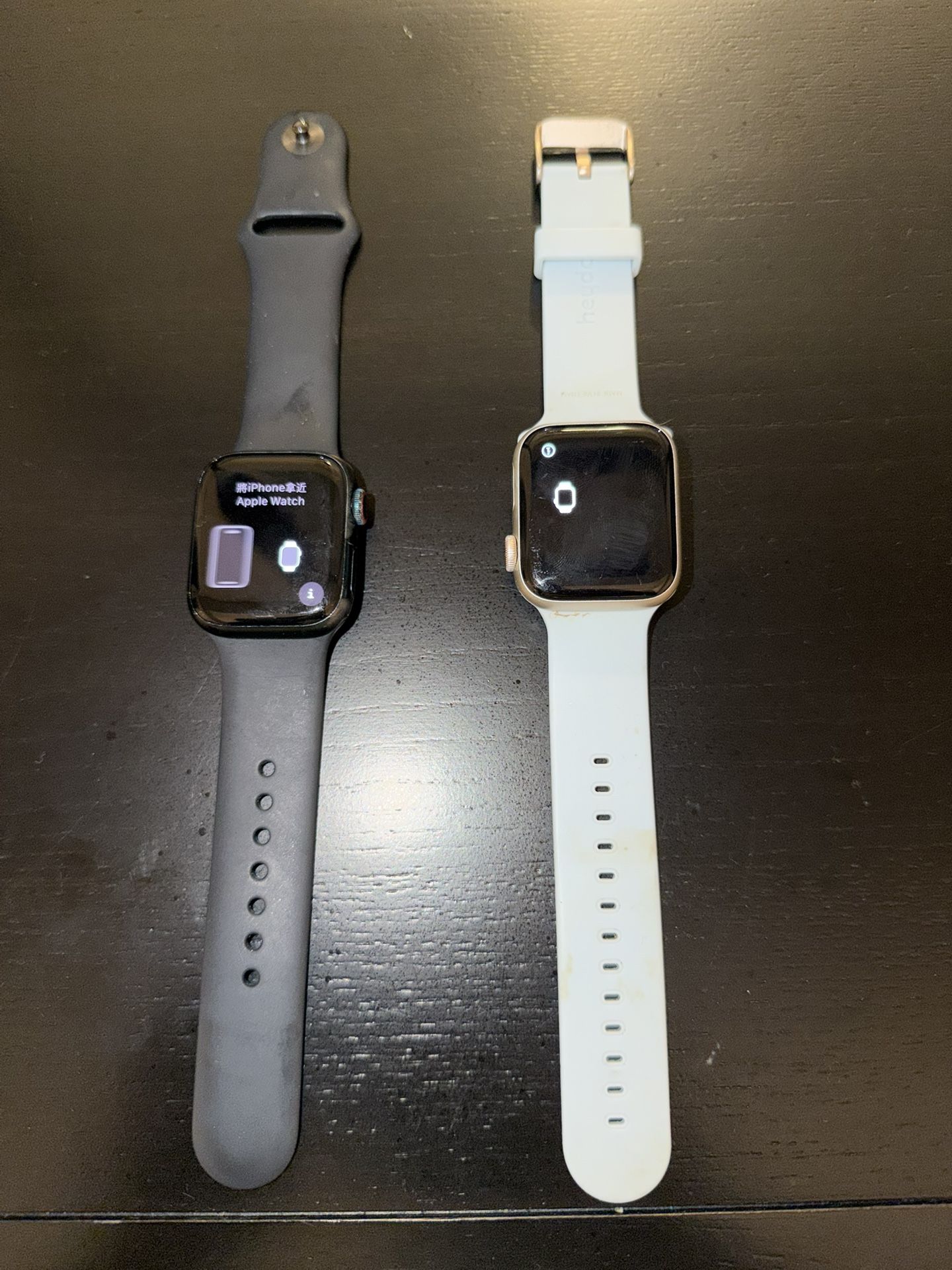 Apple Watches (8 Series 41mm & 5 Series 40mm)