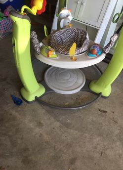 Baby jumper