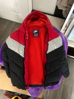KIDS NIKE JACKET SIZE 4/5