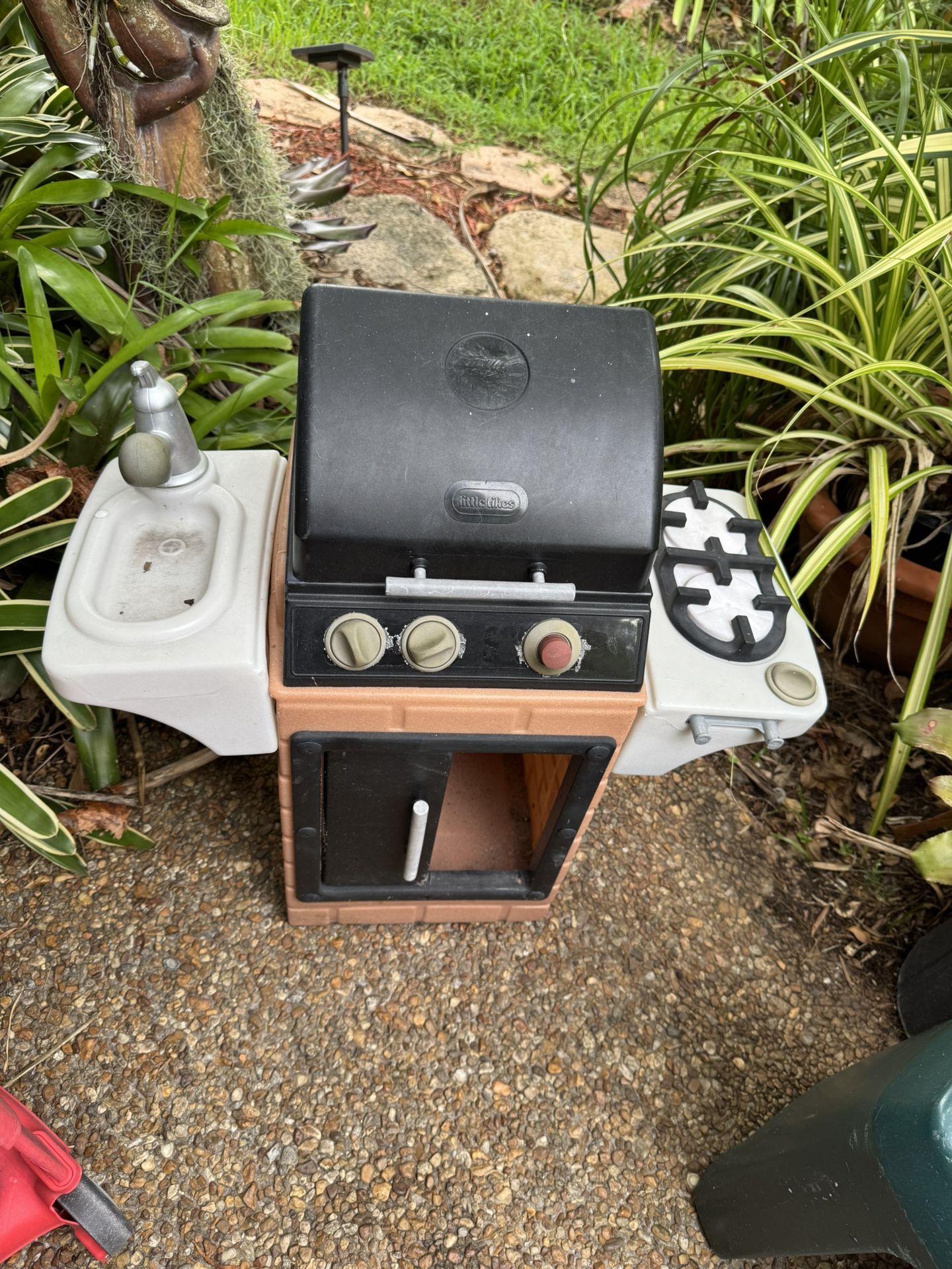 Little Tykes Barbeque