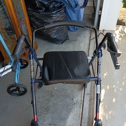 Medical Walker/Seat