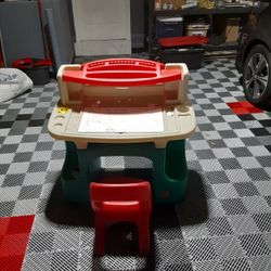 Childrens/desk/desk For Children/todler/escritorio