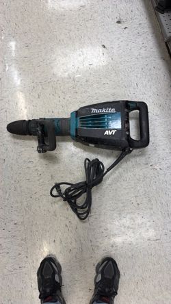 MAKITA AVT DEMOLITION HAMMER