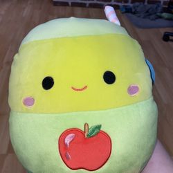 Squishmallows Apple Juice, Cupcake And Strawberry