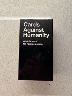 Moving Sale – Cards Against Humanity | Complete Base Game | OBO