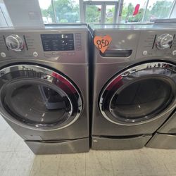 Kenmore & Samsung Pedestal Set 