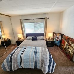  QUEEN Bedroom Set Frame, Bedding, Night Stands And Lamps