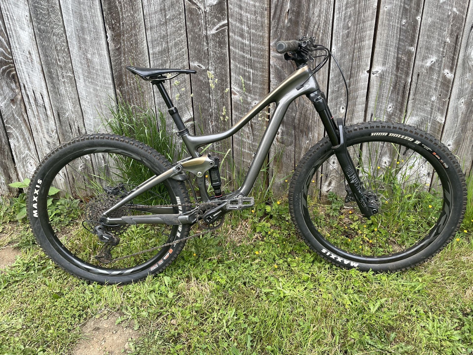 2021 Giant Trance Advanced Mt Bike SMALL