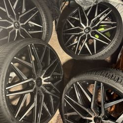 5x120 5 Lug Revenge Luxury Wheels  22inch 