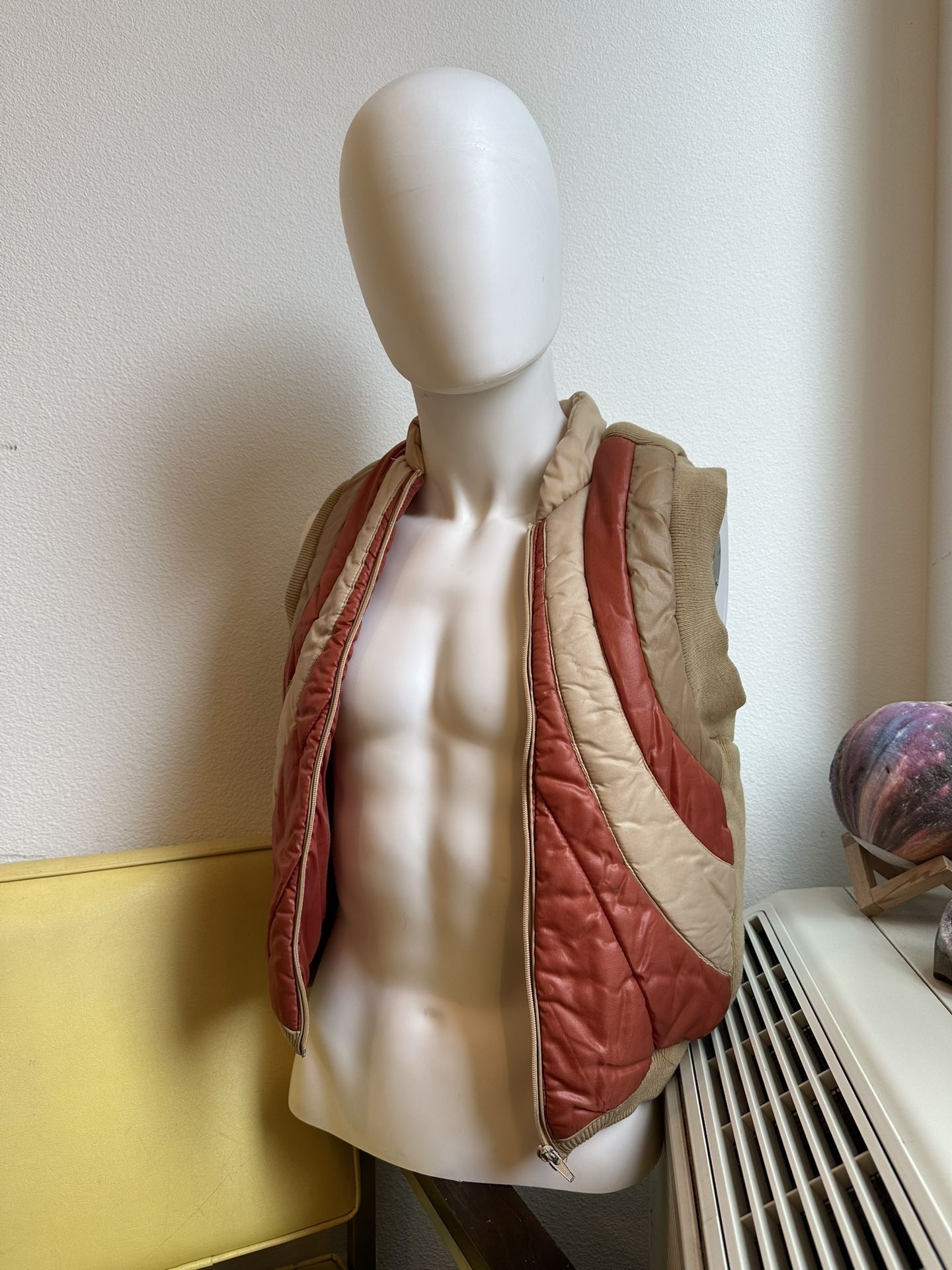 Women’s Vintage Puffer Vest