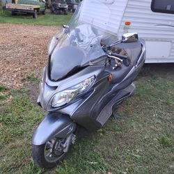 Motorcycle 