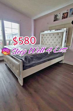 New queen bed