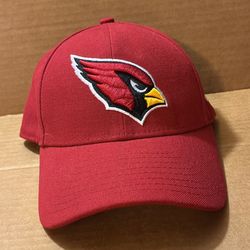 NEW ARIZONA CARDINALS HAT ! (Milwaukie,OR)