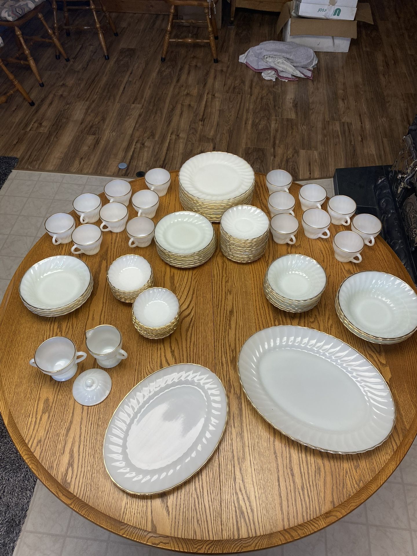 Vintage Anchor Hocking / Fireking Dishes