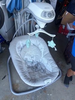 Baby swing