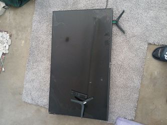 Samsung broken TV screen won't work