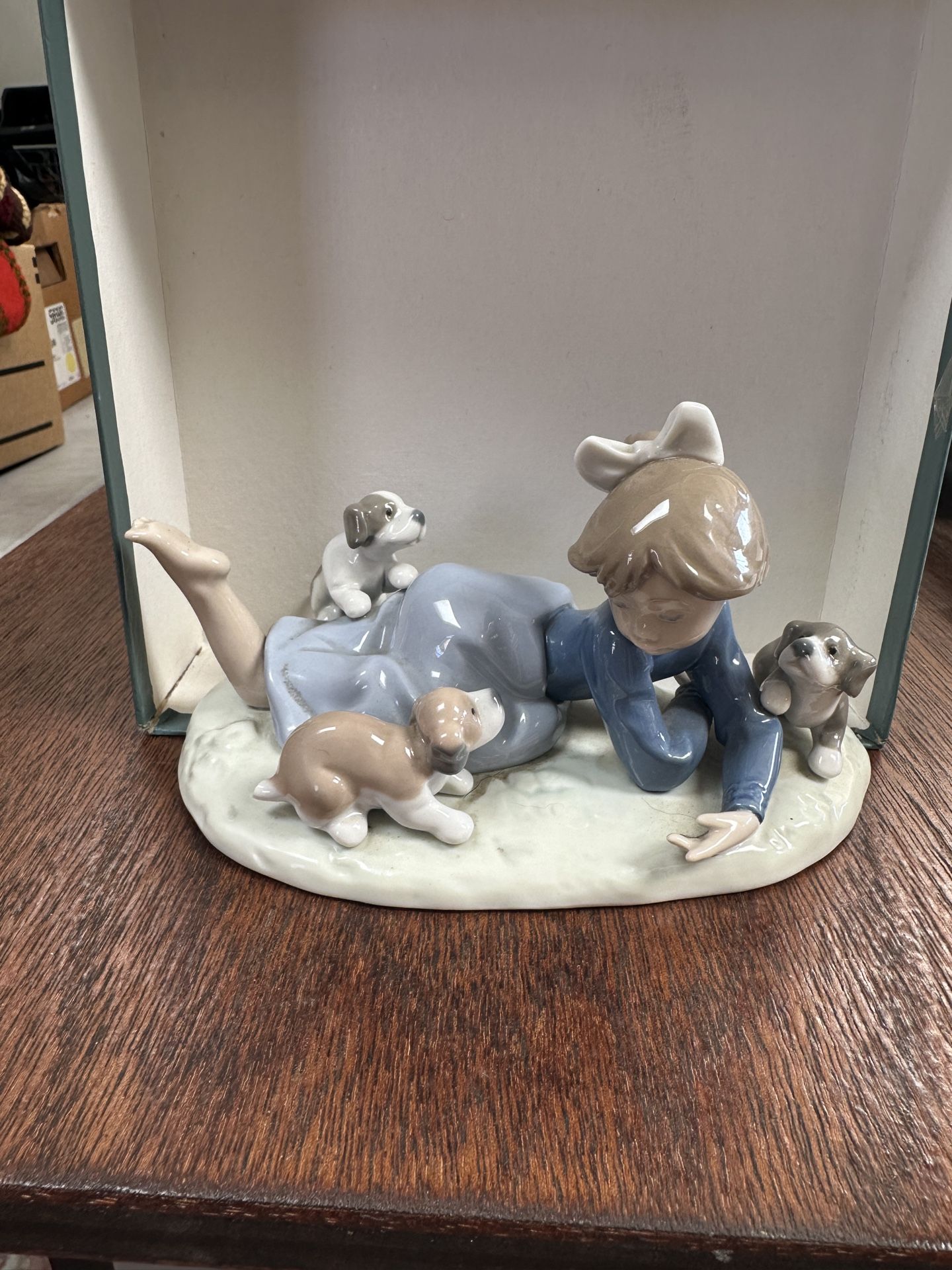 Playful Romp “ LLADRO “ 