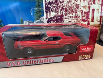 1:18 Scale 1971 Ford Mustang Mach 1 Ram Air 351 Diecast Car. New Unopened by Sunstar Models.