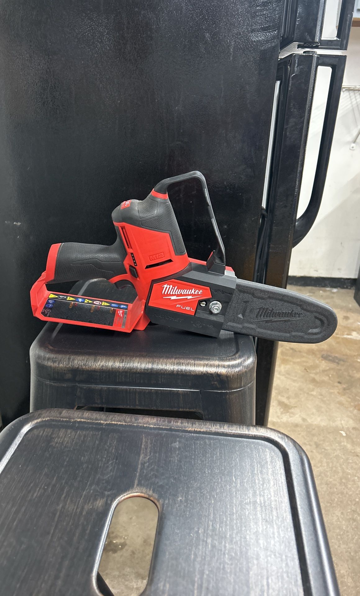 Milwaukee M12 pruner