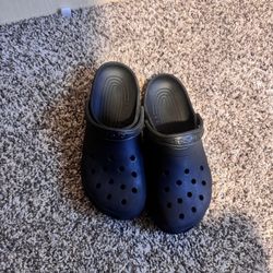 Black Crocs