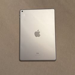 iPad 9 generation 64GB $200 Or Best Offer
