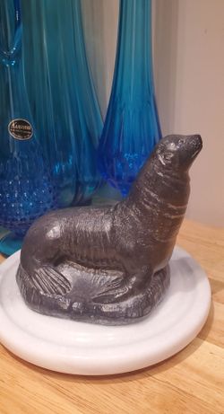 Vintage Wolf Originals Seal Sculpture 1970's