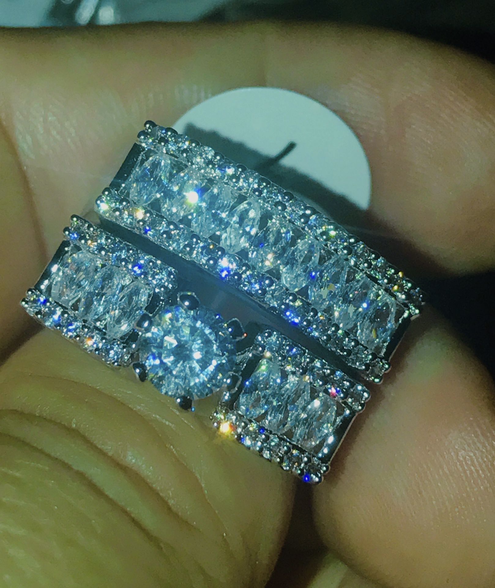 18k White gold filled CZ wedding engagement ring size 7+ box