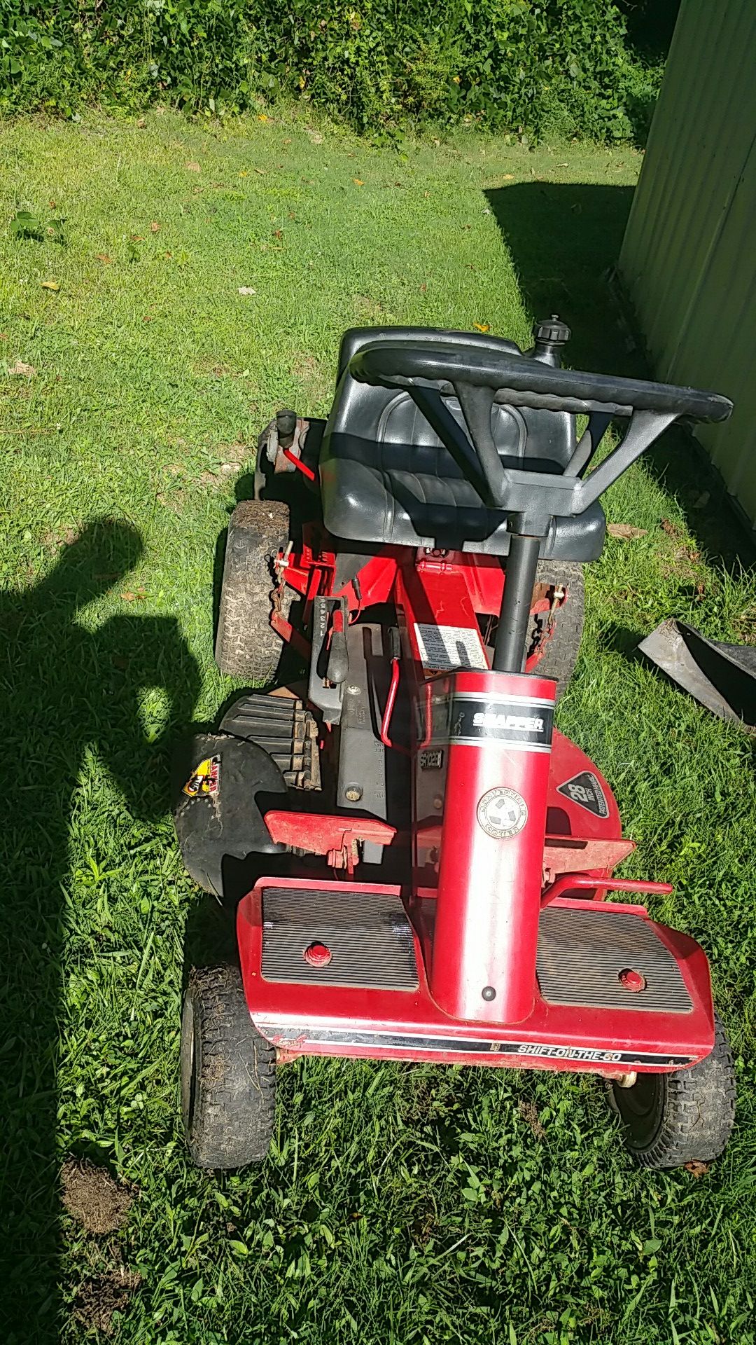Snapper SR1028 28" Riding Lawn Mower for Sale in Villa Rica, GA OfferUp