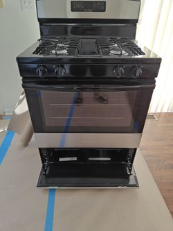 Amana Gas Stove 4 burner with Oven