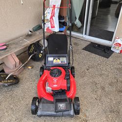 Self Propelled Craftsman Lawn Mower