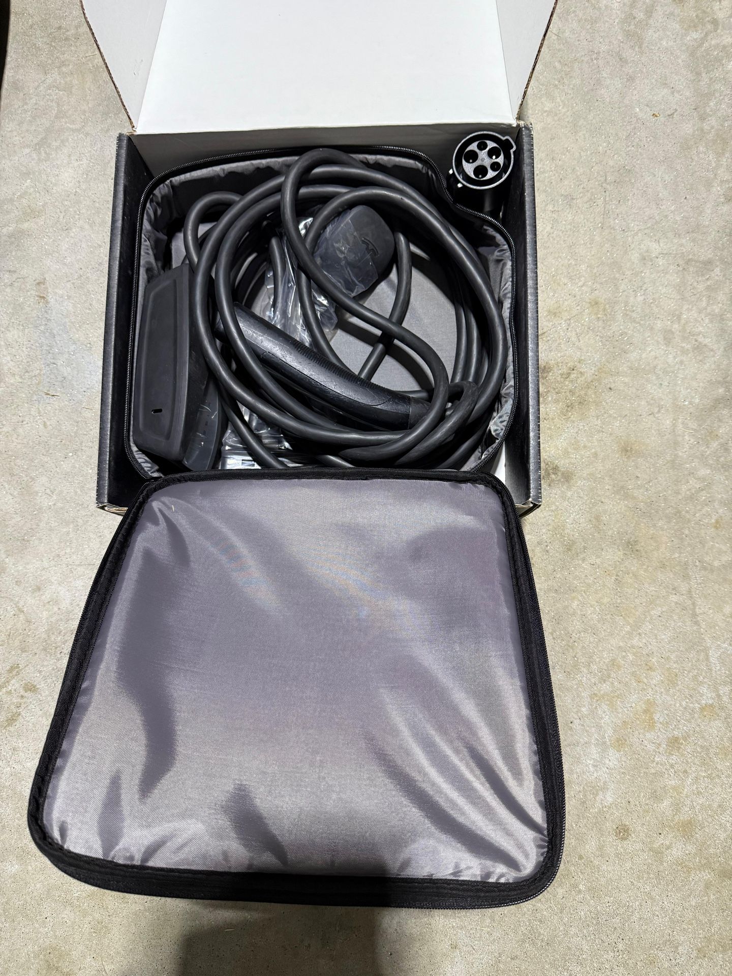 Tesla OEM Mobile Connector