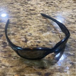 Oakley Straight Sunglasses - Great Condition