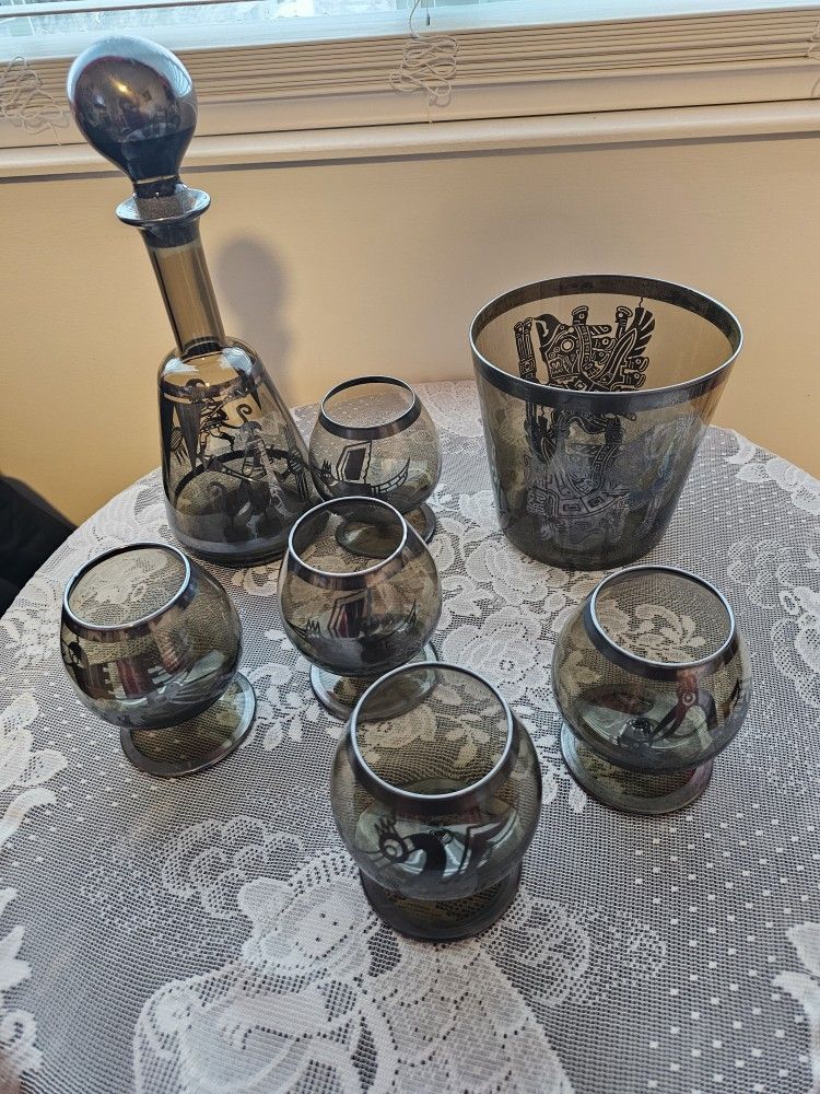 $45.00 - 8pcs, MidCentury Smokey Glass Bar/Liquor Glassware - Please Read Description For Details!