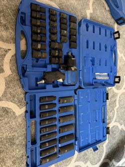 Cornwell 1/2” Air Wrench w/ Socket Set 