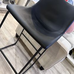 Black Bar Stools 