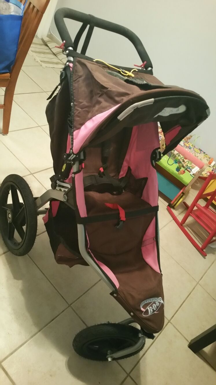 BOB Revolution Jogging Stroller Pink & Brown