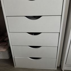 Cabinet With 5 Drawers 