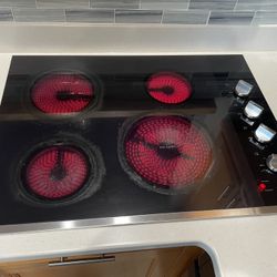 Electric Counter Top Stove And 24” Electric Oven 