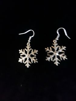 Silver Snowflake Dangle Earrings