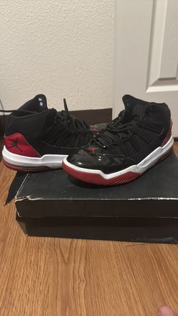 Jordan black gym red