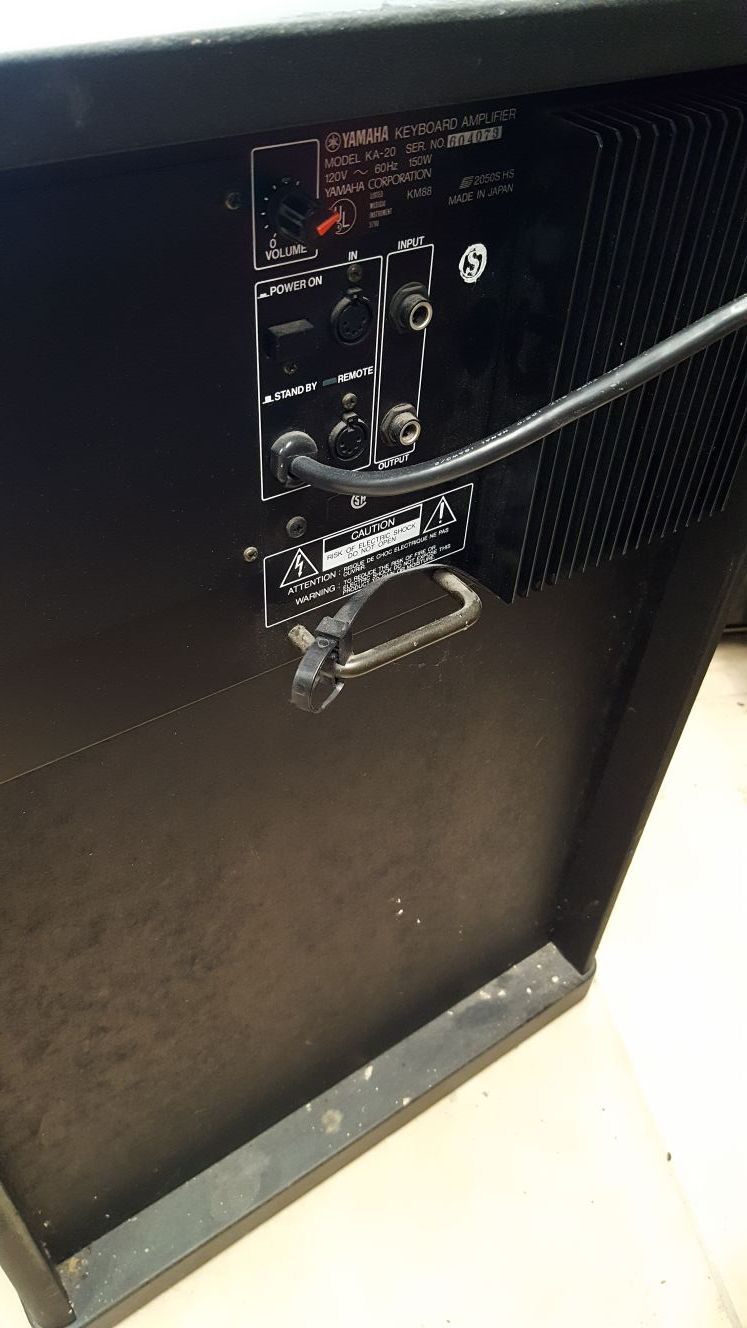 YAMAHA KA20 KEYBOARD POWERED SPEAKER. for Sale in Boca Raton, FL OfferUp