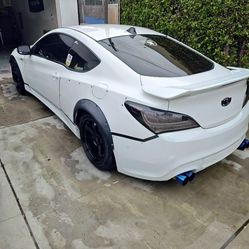 2013 Hyundai Genesis Coupe