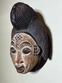 Rare - Puna hand carved vintage wooden tribal Mask from Gabon