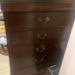 5 Drawer Dresser