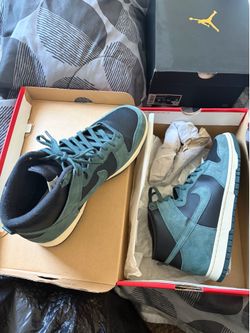 Men’s Brand new Nike high-top sneakers in original box.