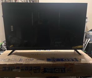 INSIGNIA SMART TV F50 43 inch